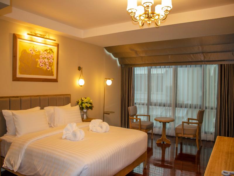 Siri Grand Bangkok Hotel - Oda