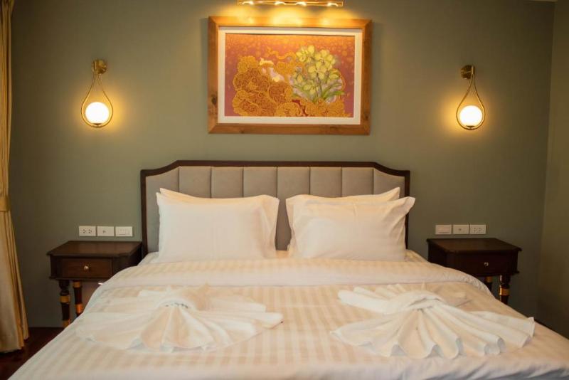 Siri Grand Bangkok Hotel - Oda