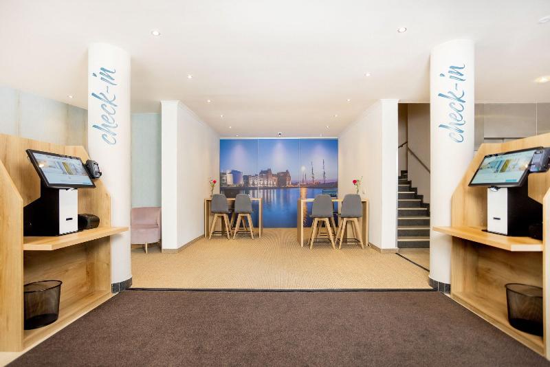 Maakt Hotel Apartments - Lobi