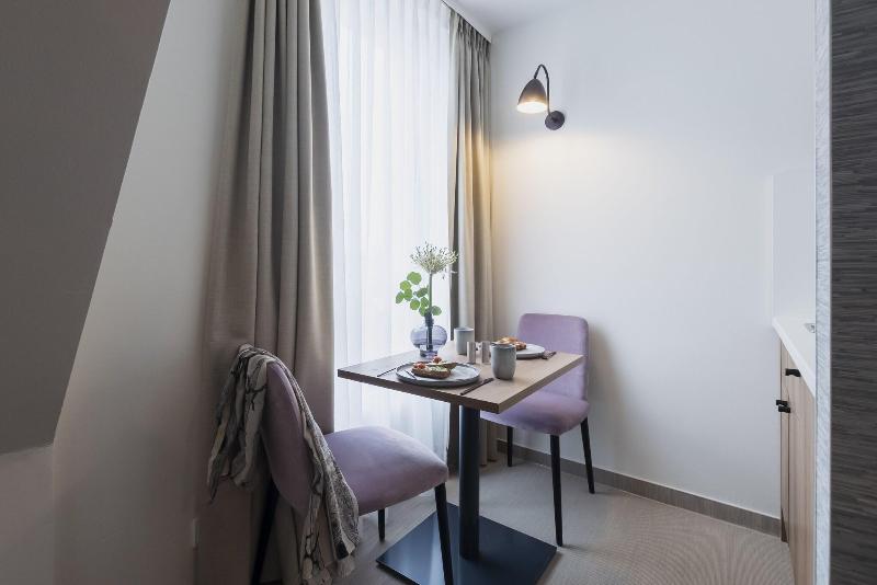 Maakt Hotel Apartments - Oda