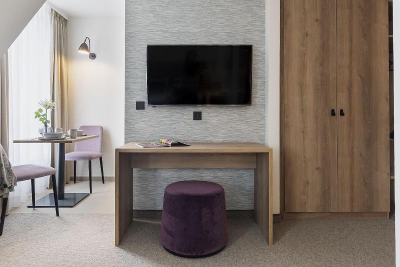 Maakt Hotel Apartments - Oda
