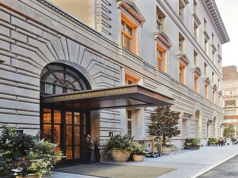 The Fifth Avenue Hotel - Genel