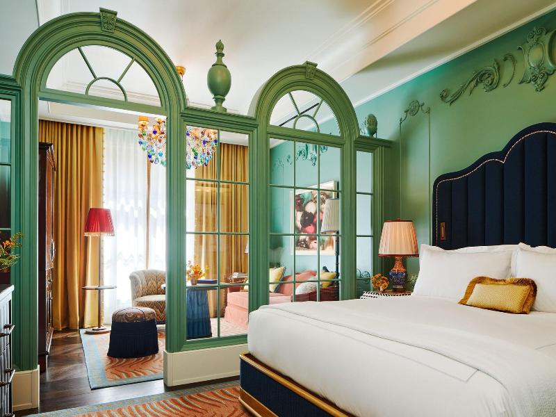 The Fifth Avenue Hotel - Oda
