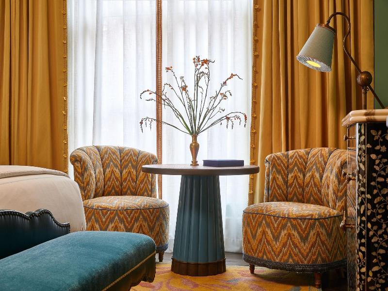 The Fifth Avenue Hotel - Oda