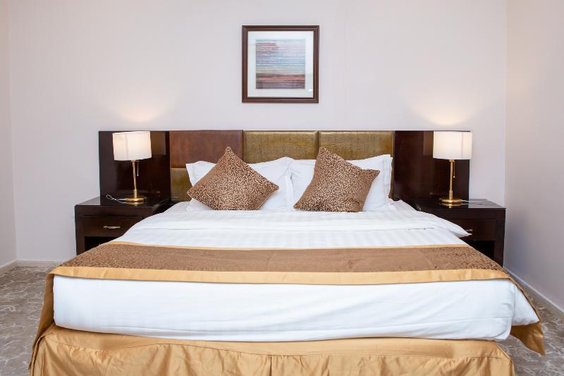 Al Diyafa Hotel - Oda