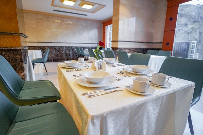 Emaar Al Noor - Restoran