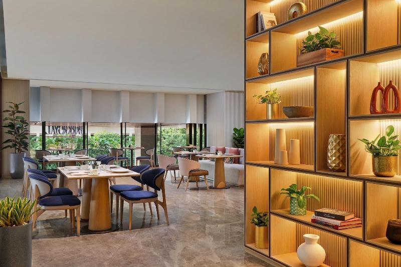 Parkroyal Serviced Suites Jakarta - Restoran