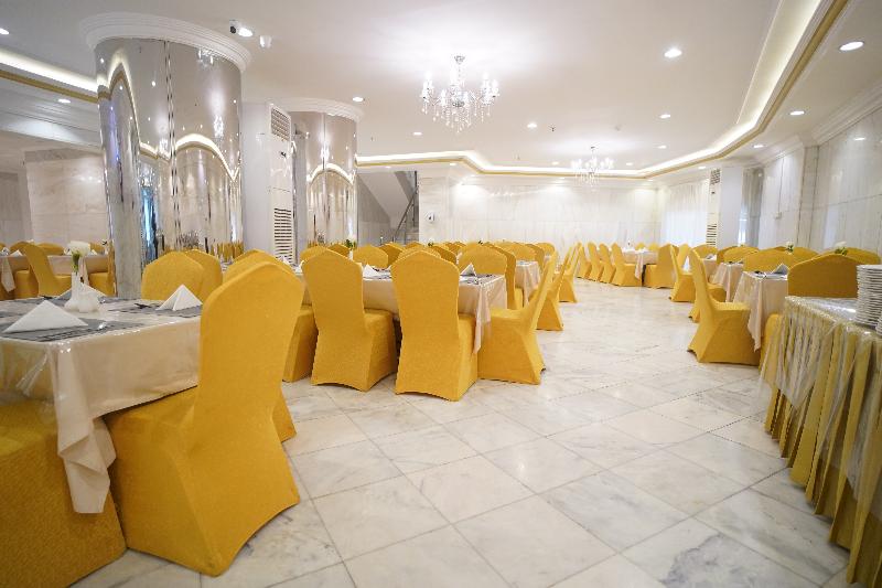 Emaar Andalusiah - Restoran