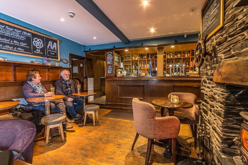 Penhelig Arms - Bar