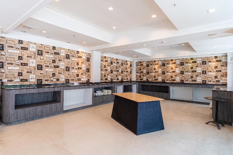 Heeton Concept Hotel by Compass Hospitality - Restoran