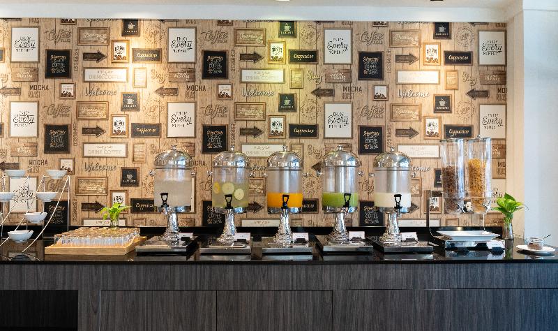 Heeton Concept Hotel by Compass Hospitality - Restoran