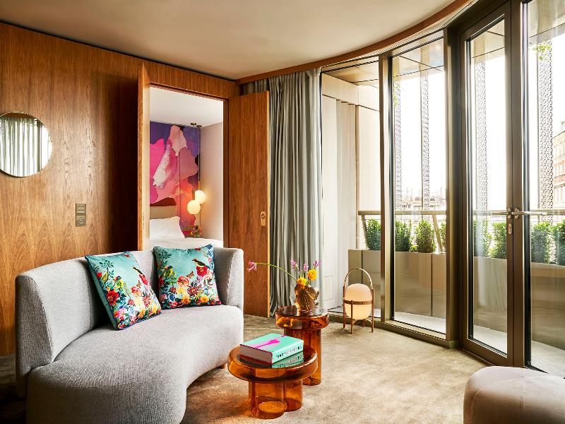 The BoTree London, Curio Collection by Hilton - Oda