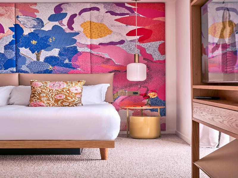 The BoTree London, Curio Collection by Hilton - Oda