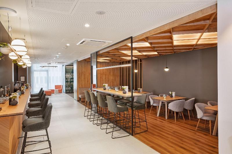 H+ Hotel Frankfurt Eschborn - Bar