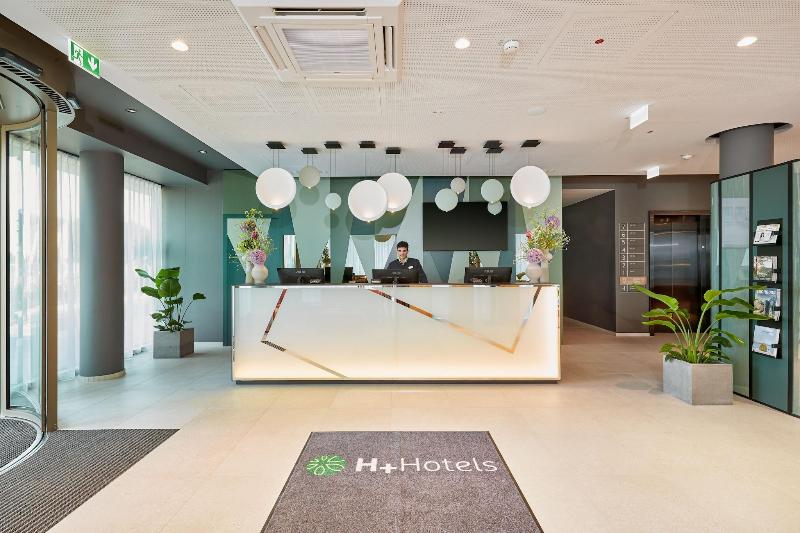 H+ Hotel Frankfurt Eschborn - Lobi