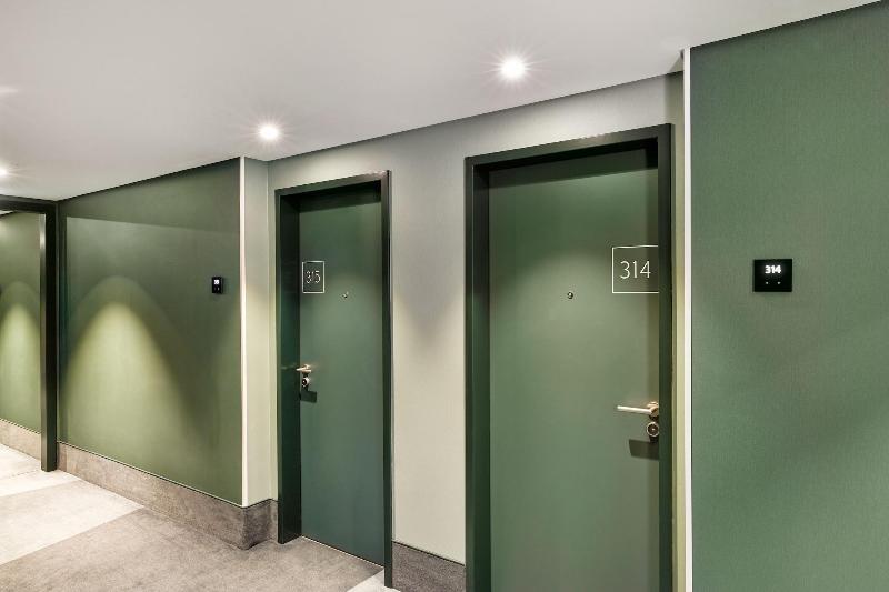 H+ Hotel Frankfurt Eschborn - Lobi