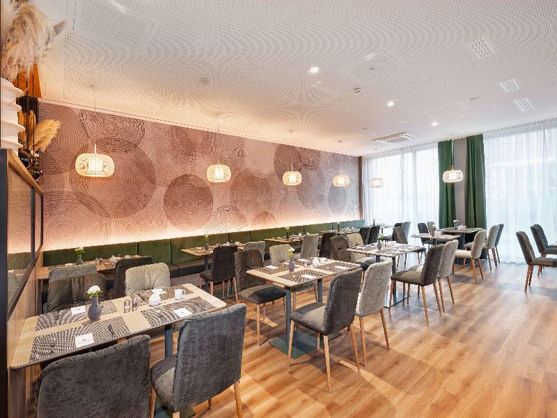 H+ Hotel Frankfurt Eschborn - Restoran