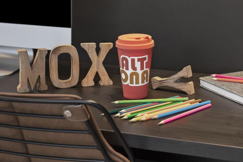 Moxy Hamburg Altona - Lobi