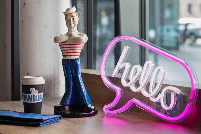 Moxy Hamburg Altona - Lobi