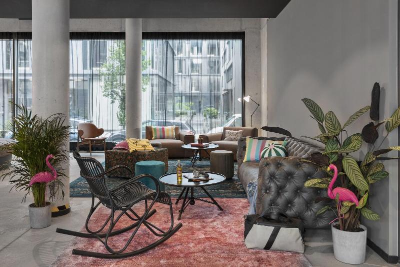 Moxy Hamburg Altona - Lobi