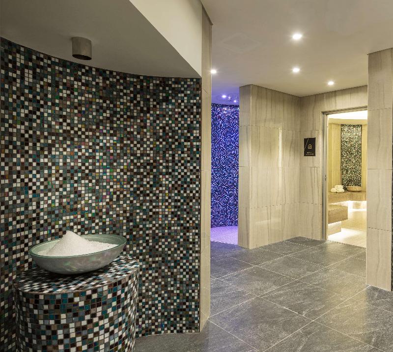 Damac Maison Aykon City Dubai - Aktivite