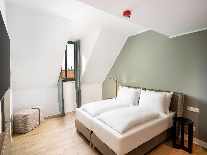 Elaya ht Regensburg city c, Trademark by Wyndham - Oda