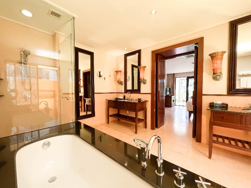 Paradox Resort Phuket - Oda
