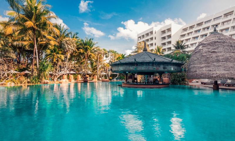 Paradox Resort Phuket - Havuz