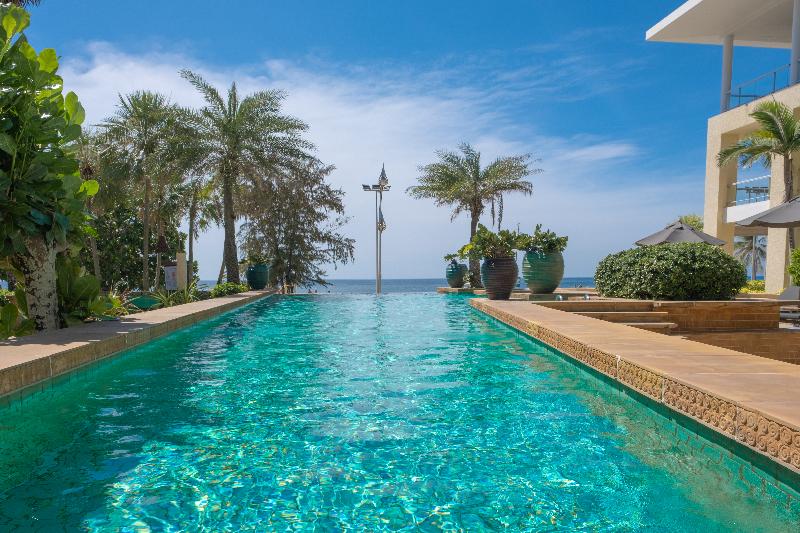 Paradox Resort Phuket - Havuz