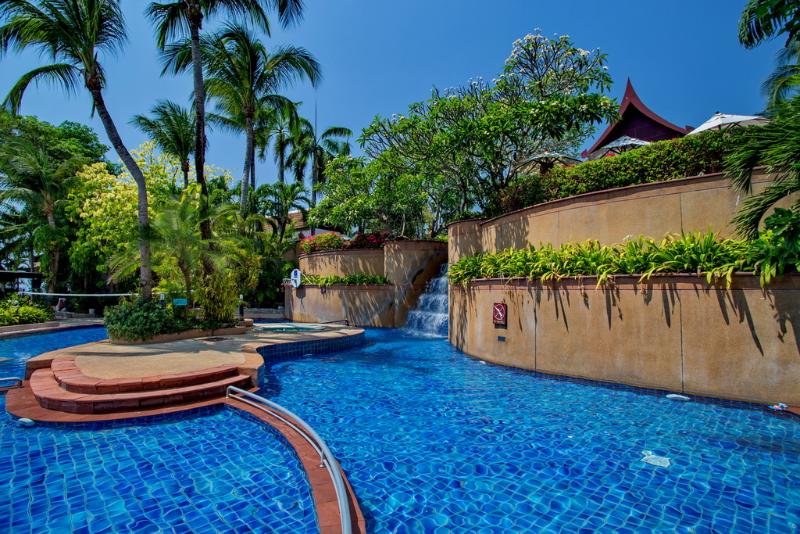 Novotel Phuket Resort - Havuz