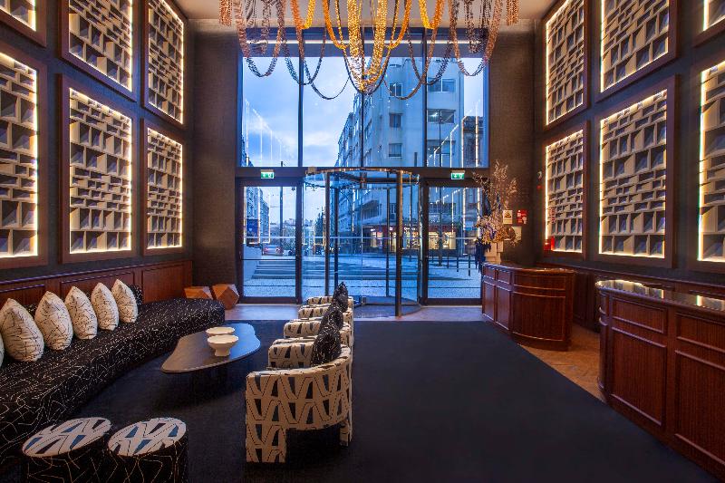 Wine & Books Porto Hotel - Lobi