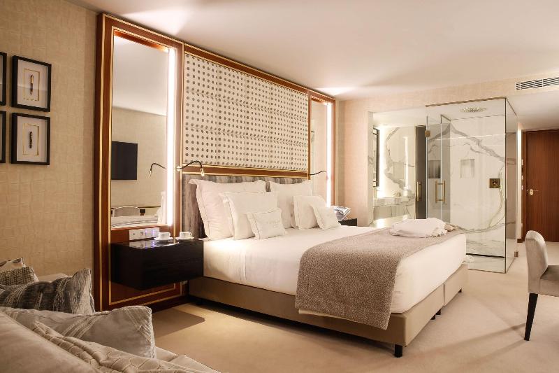 Wine & Books Porto Hotel - Oda
