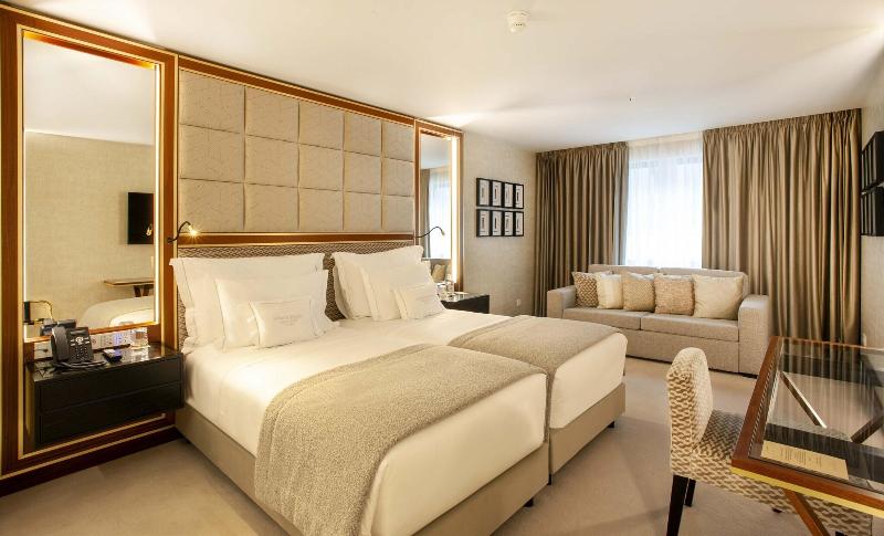 Wine & Books Porto Hotel - Oda