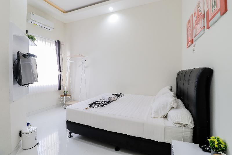 Rumah Teteh - Seturan By Zuzu - Oda