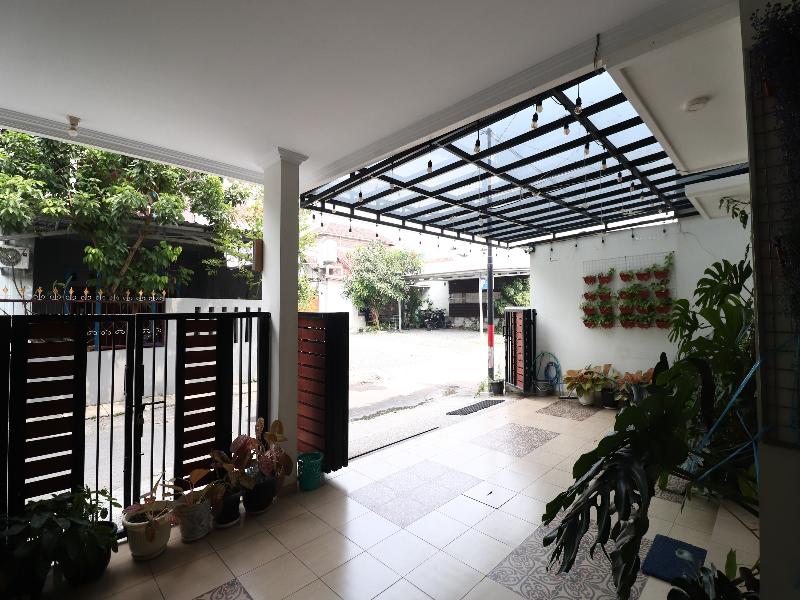 Bisma Balcony Homestay By Zuzu - Lobi