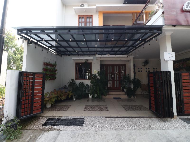 Bisma Balcony Homestay By Zuzu - Genel