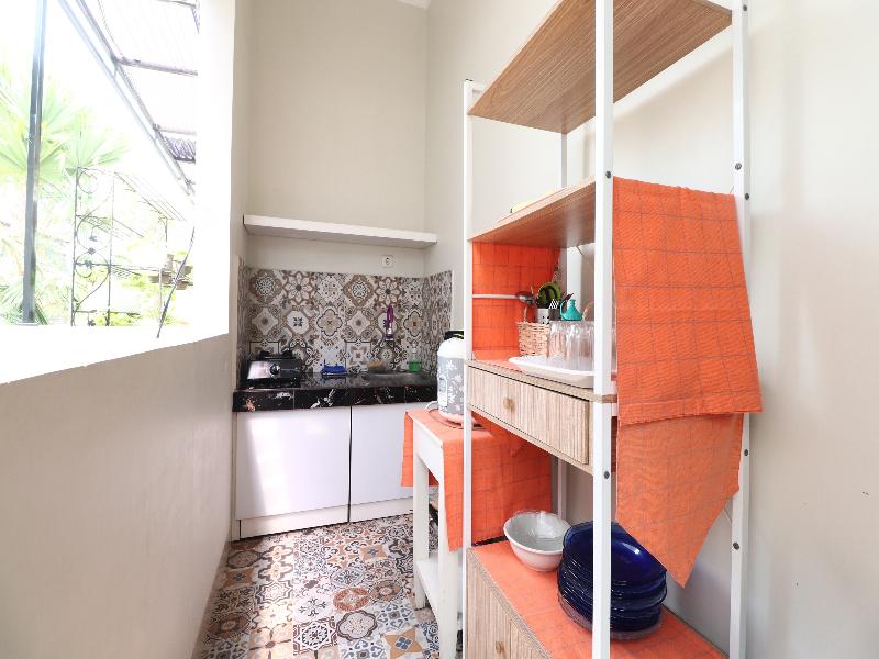 Bisma Balcony Homestay By Zuzu - Oda