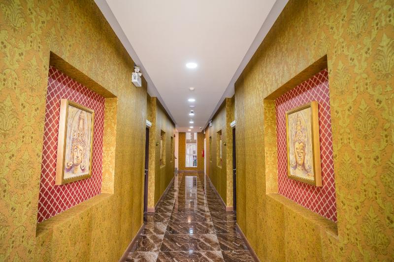 Siri Nakornpink Chiang Mai Hotel By Zuzu - Lobi