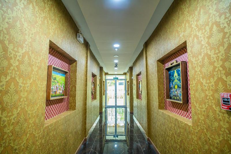 Siri Nakornpink Chiang Mai Hotel By Zuzu - Lobi