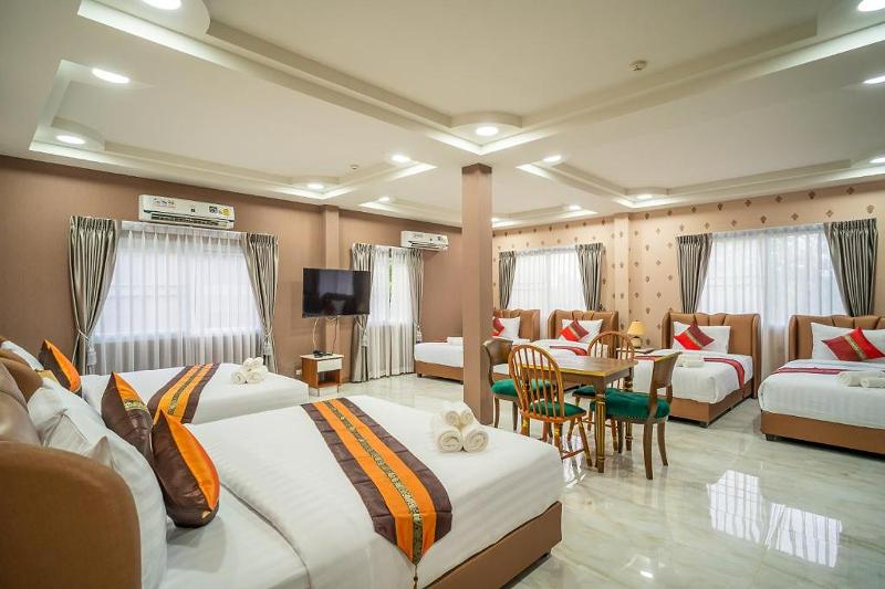 Siri Nakornpink Chiang Mai Hotel By Zuzu - Oda