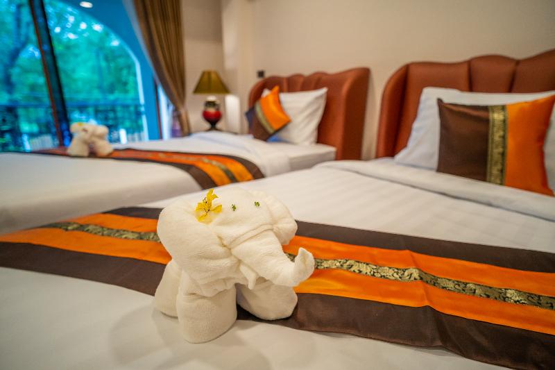 Siri Nakornpink Chiang Mai Hotel By Zuzu - Oda