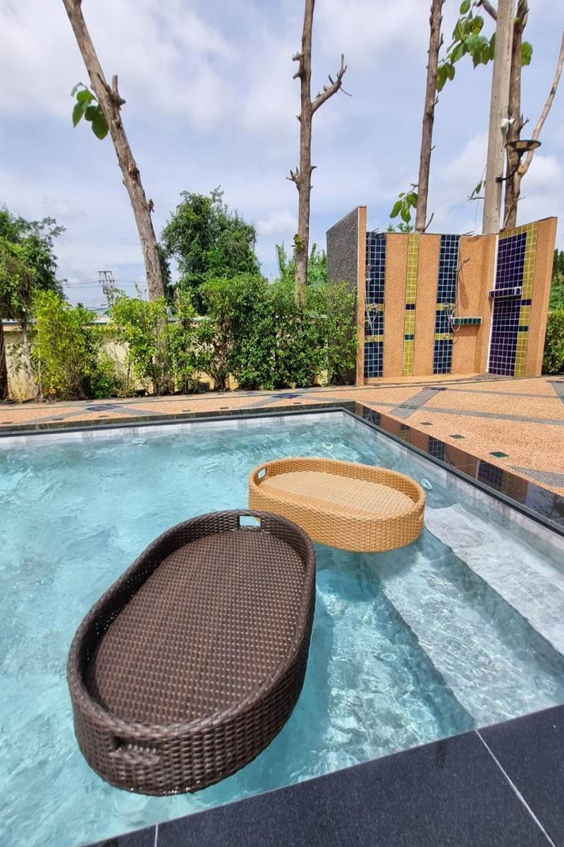 Siri Nakornpink Chiang Mai Hotel By Zuzu - Havuz