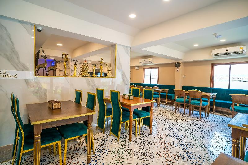 Siri Nakornpink Chiang Mai Hotel By Zuzu - Restoran