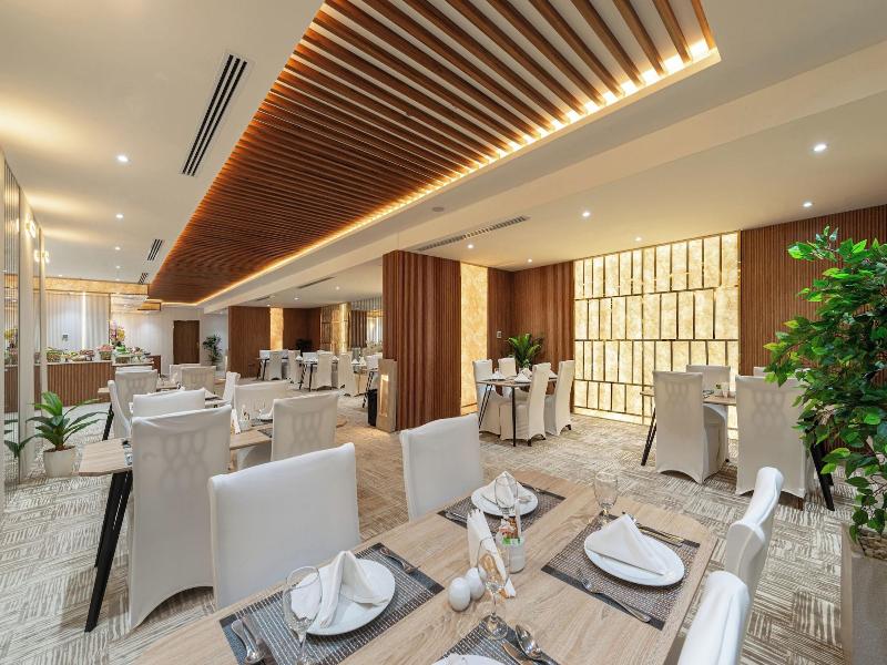 Ross Hotel - Restoran