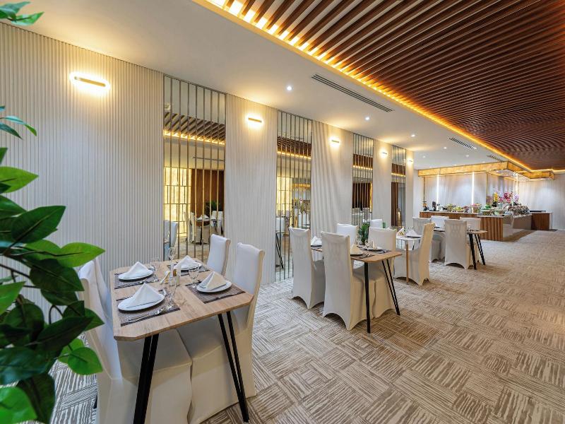 Ross Hotel - Restoran