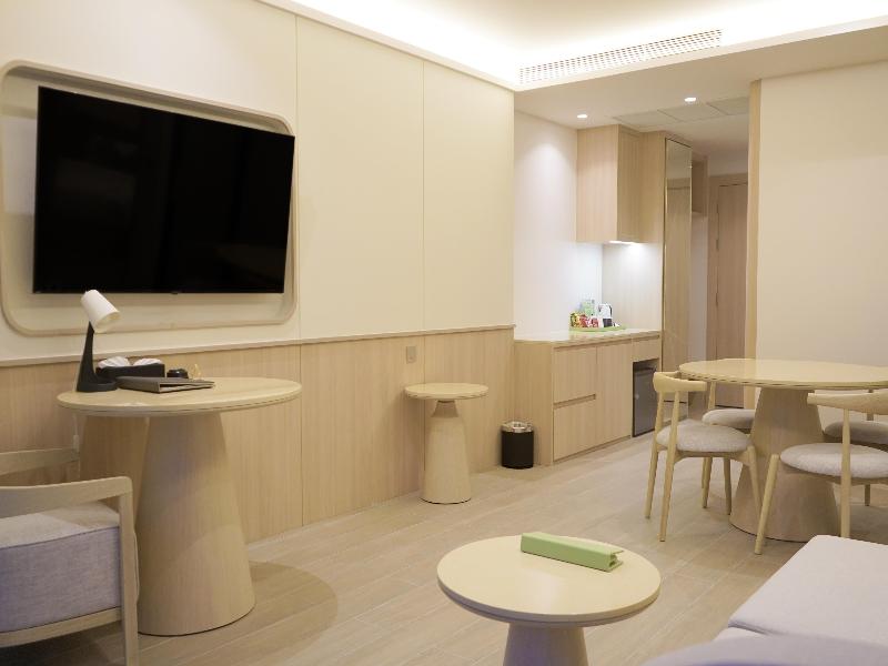 Wyndham Garden Naithon Phuket - Oda