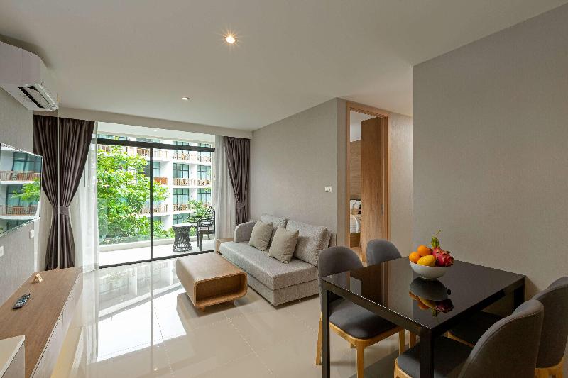 Wyndham Garden Naithon Phuket - Oda