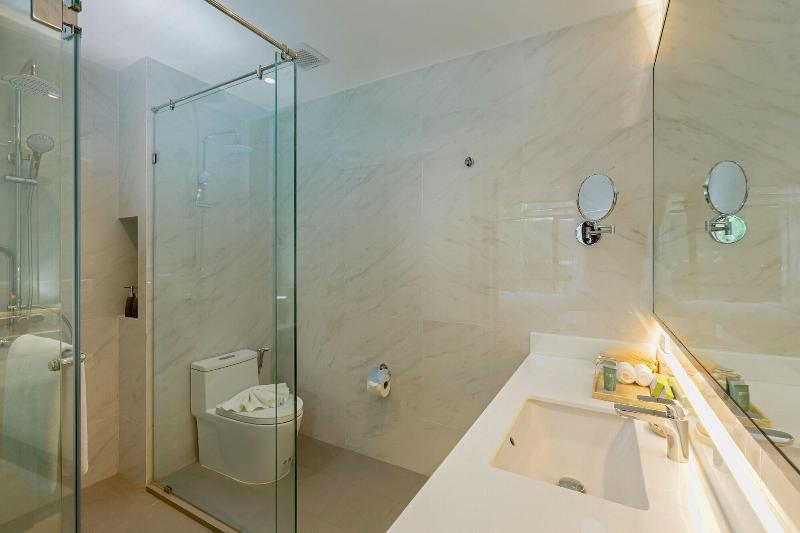 Wyndham Garden Naithon Phuket - Oda