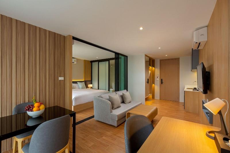 Wyndham Garden Naithon Phuket - Oda