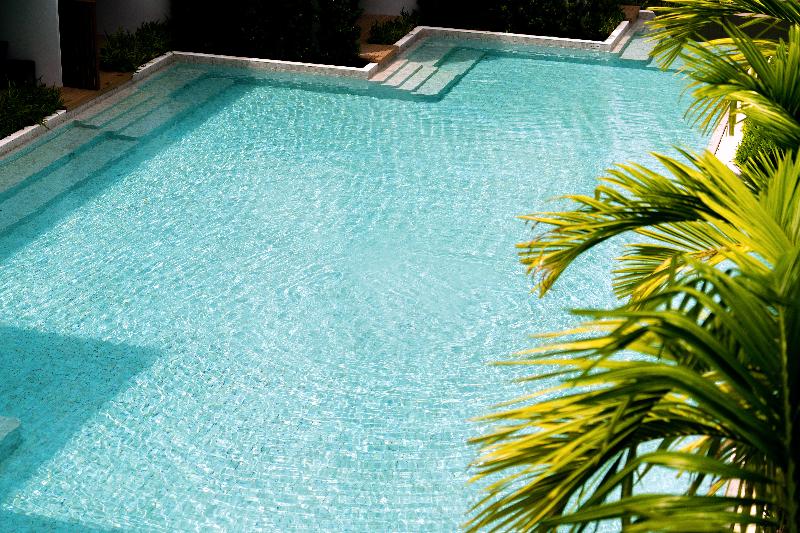 Bella Nara Phuket Naiyang Beach - Havuz
